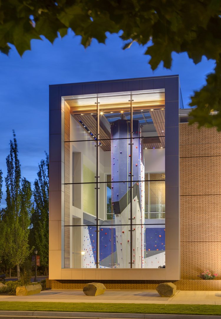 Architectural lighting at University of Portland Beauchamp Recreation and Wellness Center